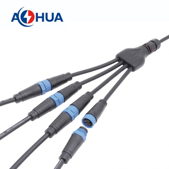 1 to 4 cable connector